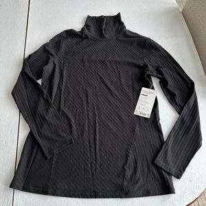 Athleta Brand New Long Sleeve Black Top